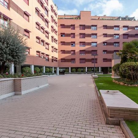 Relajate Despues De Patear Madrid Daire Dış mekan fotoğraf