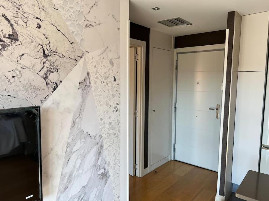 Relajate Despues De Patear Madrid Daire Dış mekan fotoğraf